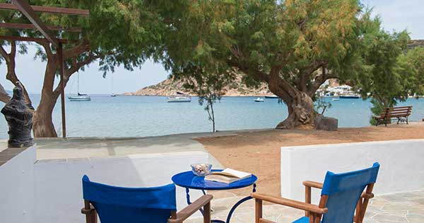 Rooms with sea views at Vathi of Sifnos