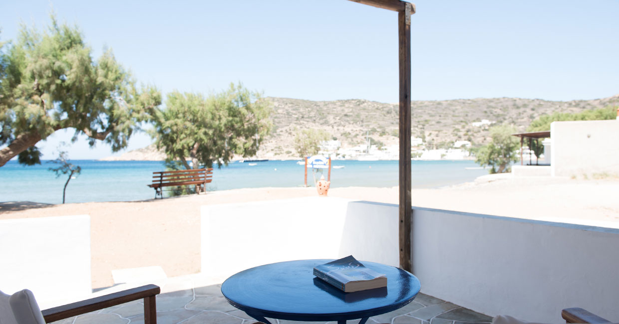 Rooms with sea view at Vathi Sifnos